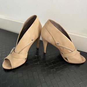 Vero Cuoio leather heels